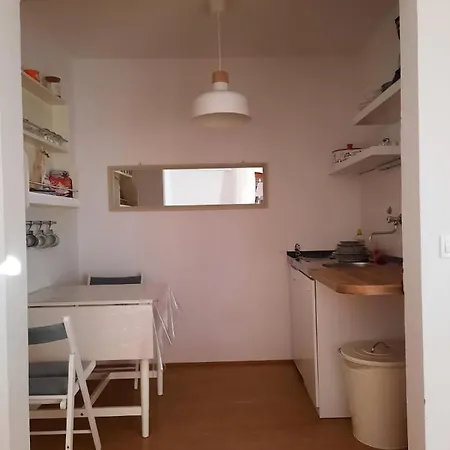 Studio-appartements Emwey *